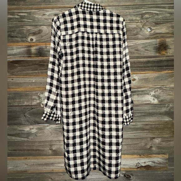 Diane von Furstenberg Prita Dress- belt not included - in Black & White - Picture 7 of 10